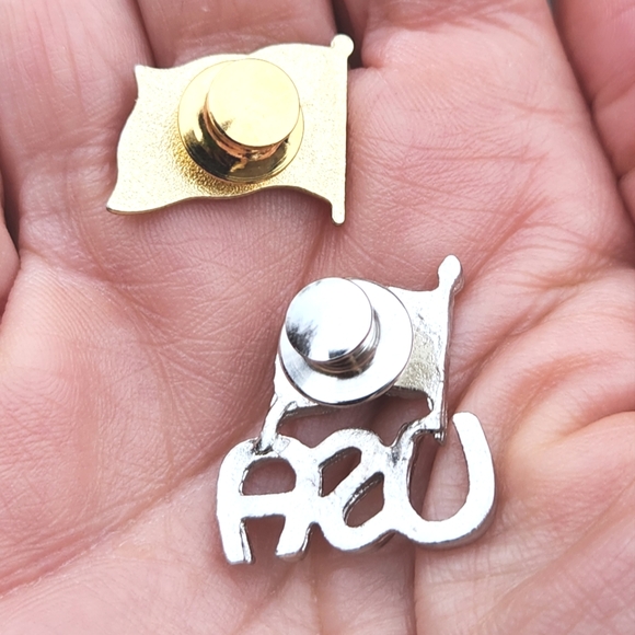 Nordstrom Jewelry Patriotic Lapel Pins - Picture 4 of 4